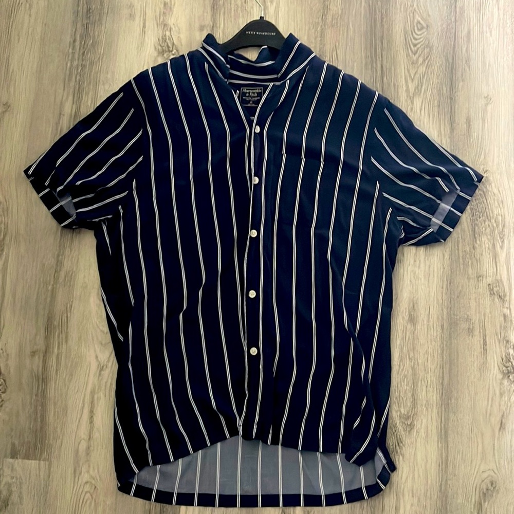 Abercrombie and Fitch Performance Button Up Shirt